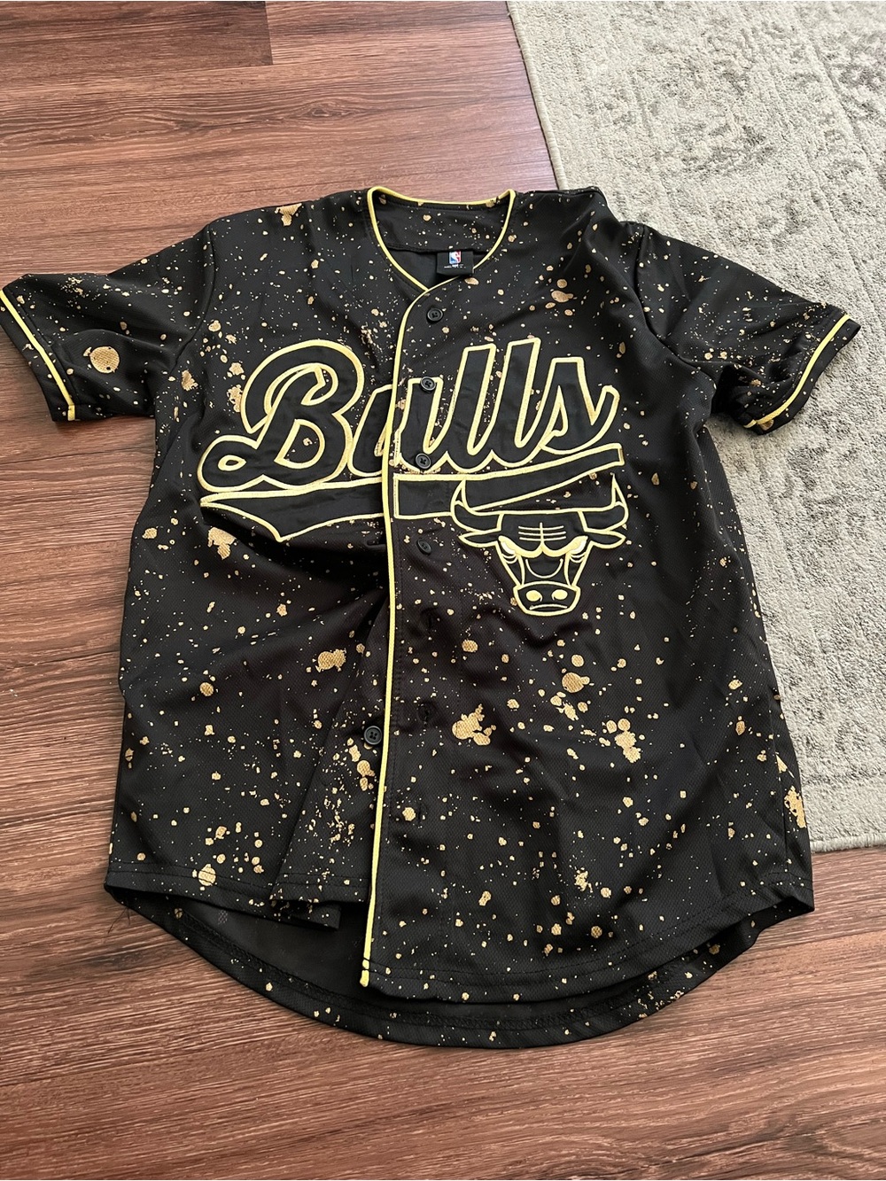 NBA Bulls Black and Gold Splatter Baseball Jersey